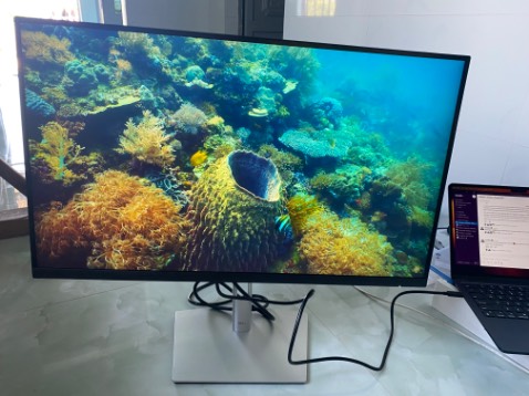 Hàng ok đúng mã, đầy đủ phụ kiện, chất lượng hình ảnh ok, độ bền cần thời gian kiểm chứng. Cho trước 5 sao, sẽ comment thêm khi có vấn đề.