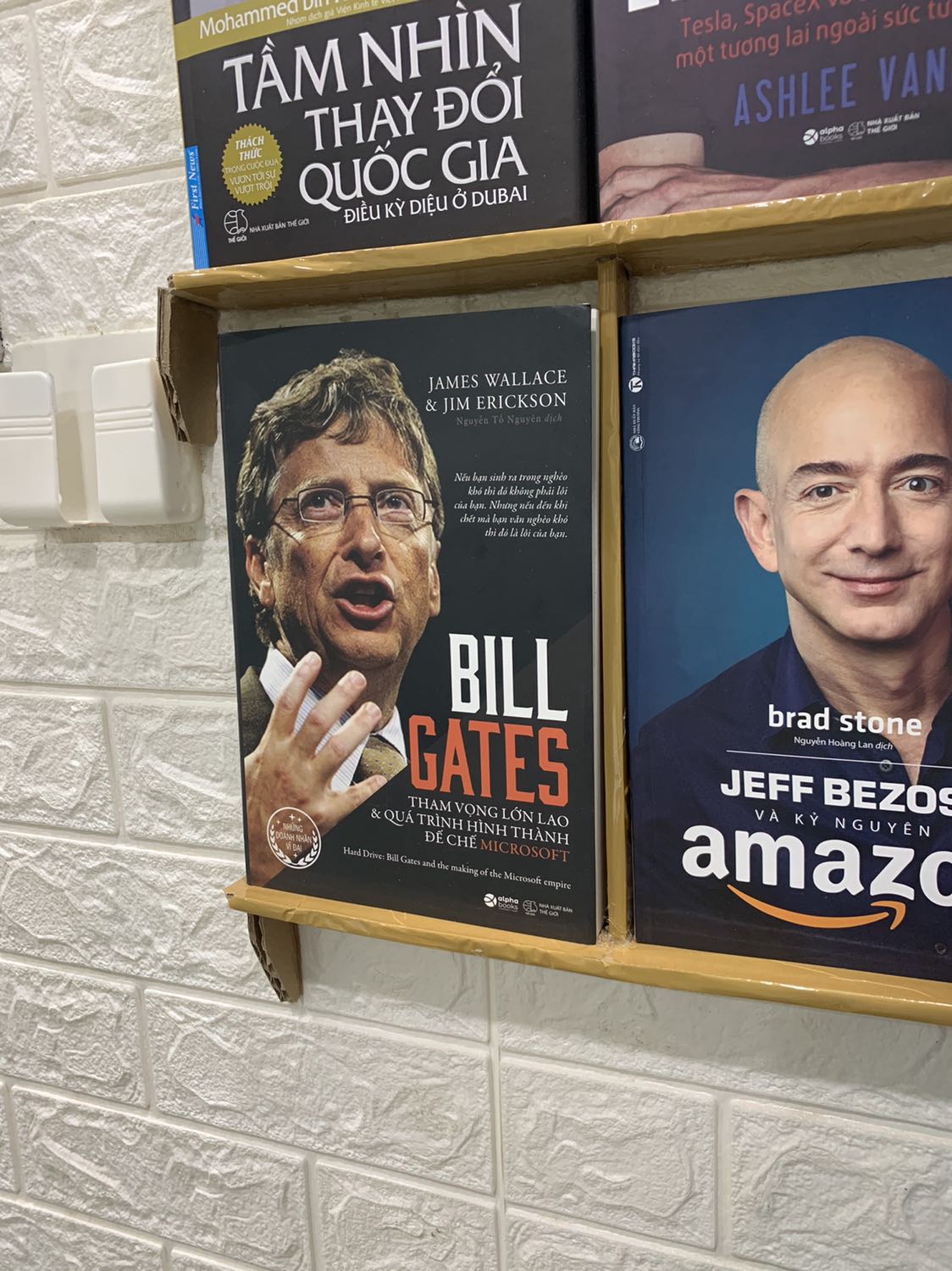 Vô cùng tuyệt vời cảm ơn shop ạ
Cùng nhau vào Group đọc sách học tập mỗi ngày phát triển xây dựng kiên thức nền tảng tăng chỉ số IQ về tài chính nhé cả nhà. Kết nối ***