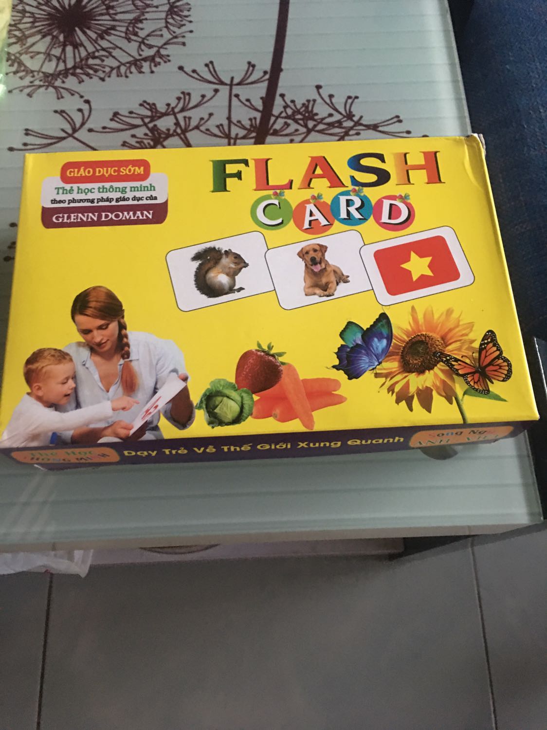 - sp oki , kích thước A5, giấy cứng . Hình in đẹp .
- mình nhận được 14 chủ đề . 
- tiki đóng gói đẹp , giao nhanh