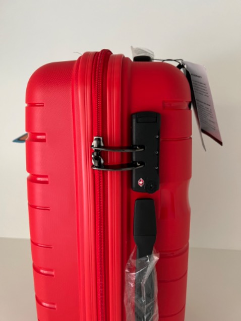 sản phẩm tuyệt vời, giá săn sale hợp lý, giao hành nhanh. màu đẹp hơn hình nhiều.