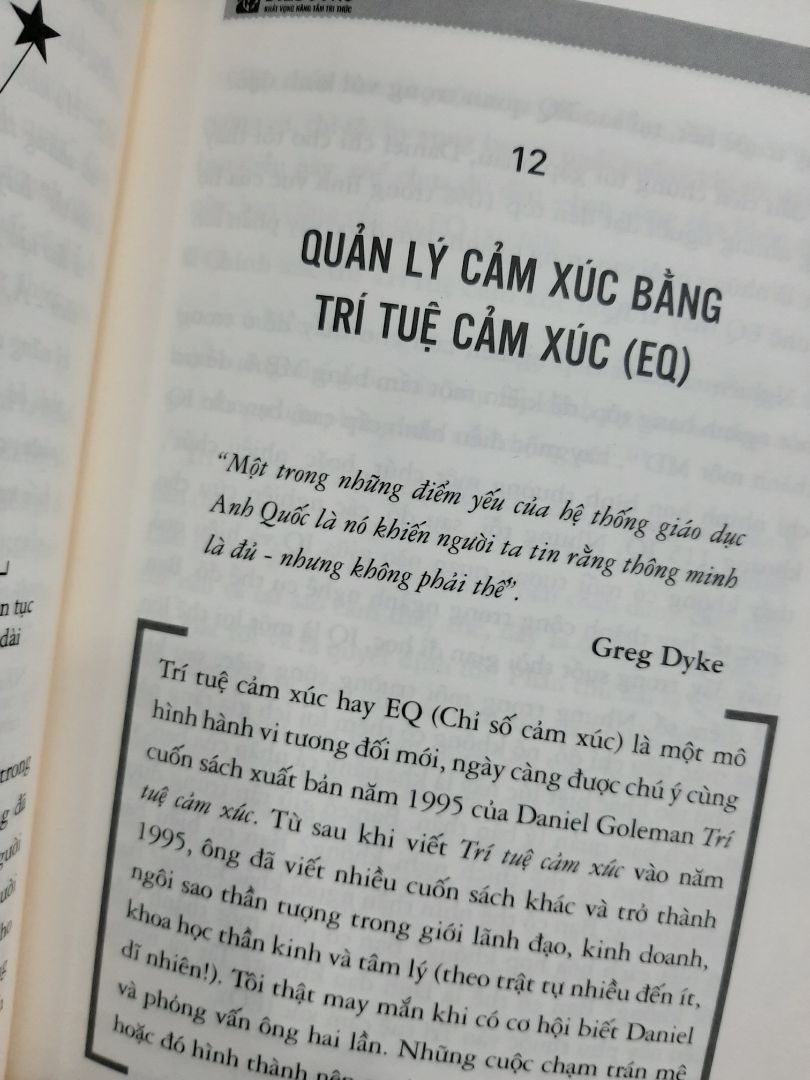 Mình chưa đọc hết cuốn sách nhưng đọc 1/3 cuốn thì thấy đây là cuốn sâch hay và rất có giá trị cho những ai đang mắc kẹt vào sự trì hoãn, thiếu định hướng, thiếu tầm nhìn, thiếu cố gắng để đạt được cuộc sống tốt đẹp hơn, hướng tới sự nghiệp thành công hơn và giàu có hơn về cả vật chất lẫn tinh thần. Các bạn nên đọc nha, không lãng phí một chút nào ạ. Cảm ơn shop và tác giả 😊