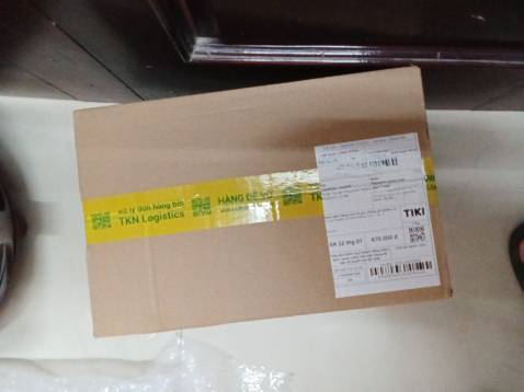 Hàng không bị móp, méo, rách, đạt yêu cầu của người mua