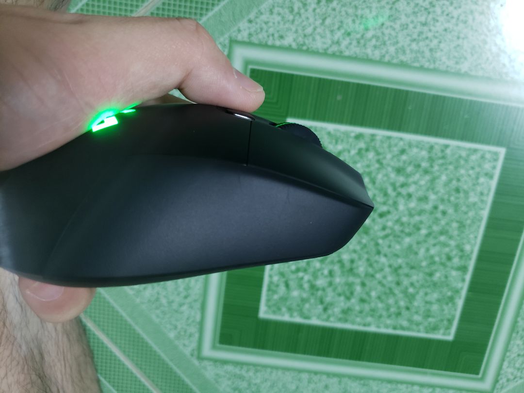 Hàng đóng gói bao bì tốt, ko trầy xước sản phẩm, giao hàng đúng giờ, nhân viên giao hàng thân thiện nhiệt tình
Máy nhận GHuB tương thích tốt
Nhận lệnh chuột ổn ko chê vào đâu được với lightspeed Hàng đóng gói bao bì tốt, ko trầy xước sản phẩm, giao hàng đúng giờ, nhân viên giao hàng thân thiện nhiệt tình
Máy nhận GHuB tương thích tốt
Nhận lệnh chuột ổn ko chê vào đâu được với lightspeed