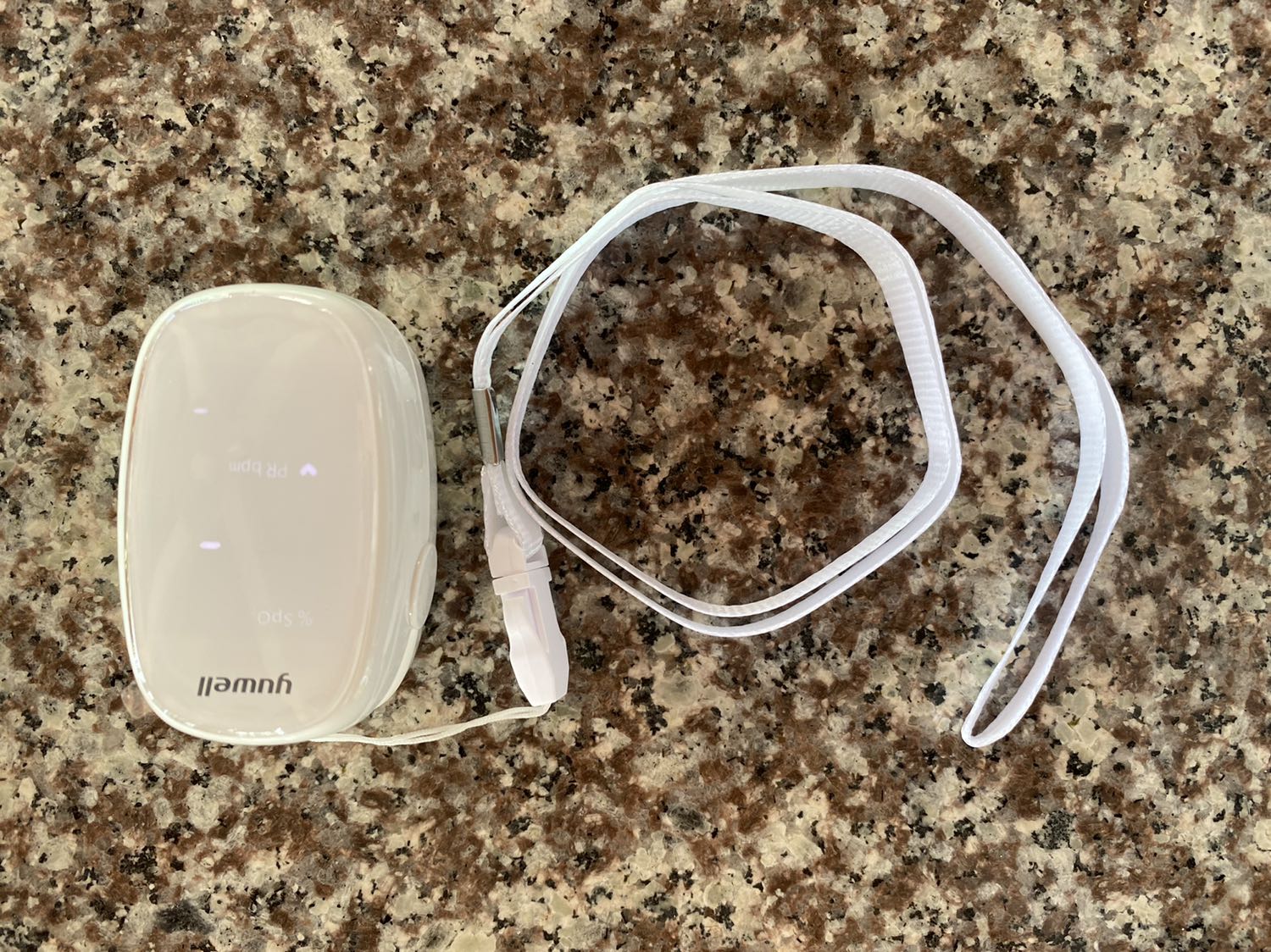 Có sách hướng dẫn bắng tiếng Việt chi tiết, giao hàng nhanh hơn dự kiến