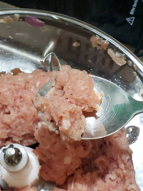 Shop đóng gói rất cẩn thận, giao hàng rất nhanh. Máy quay êm, mình rất hài lòng. Sẽ ủng hộ shop nữa. Chúc shop năm tới làm ăn phát đạt nha vì shop này làm ăn khá là uy tín MN cứ yên tâm mà đặt hàng