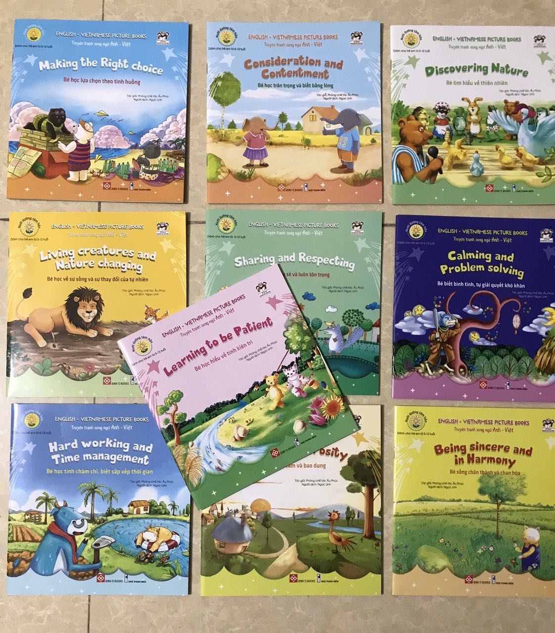 Đã mua nhiều sách trên Tiki, hôm nay gom lạy review 1 lần luôn, sách chính hãng, giá tốt hơn giá bìa, chất lượng in khỏi bàn cãi. Luôn tin tưởng tiki