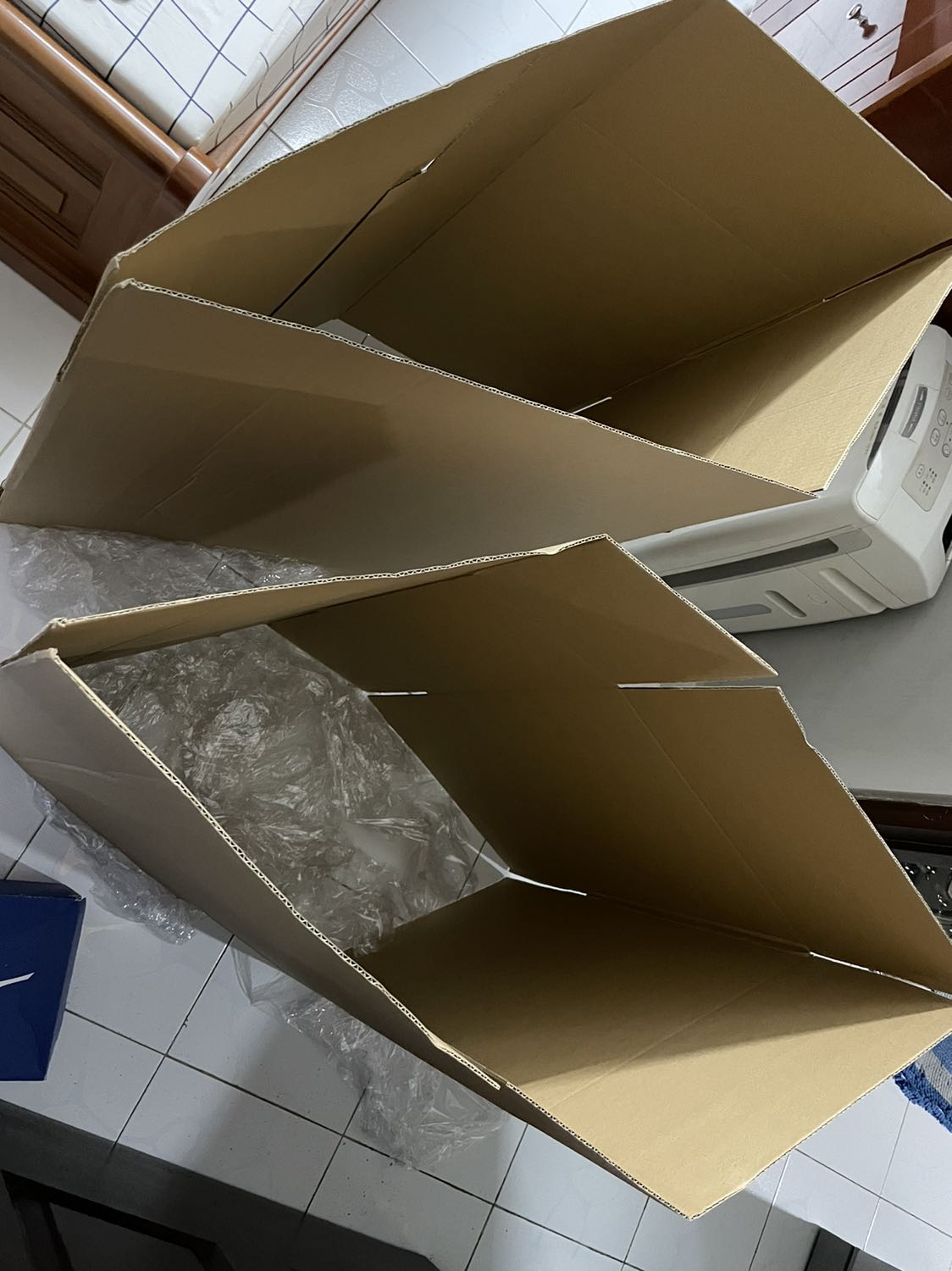 Đặt mua nhà giấy mà ko biết shop gửi đến cái gì thế này???