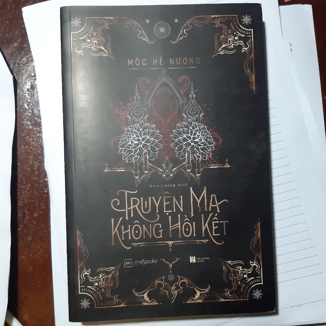 Giao hàng nhanh hơn dự kiến, hên không bị móp các cạnh của sách về nội dung thì khá là hay chủ yếu về các vụ án và sự tấu hài của mí con ma thôi, tuyến tình cảm của 2 nhân vật chính tầm 30%, nhưng đáng đọc lắm, ai thích đam mỹ và kinh dị ở mức độ nhẹ thì nên mua nhen.