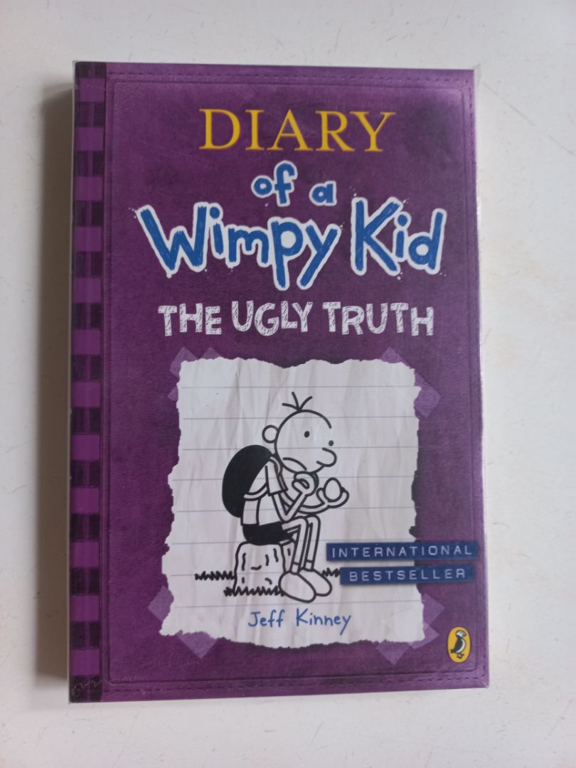Nội dung mình chưa đọc, nhưng trước mắt là thấy hài lòng về bảo quản sách của Tiki. Sách đọc bọc qua 1 lớp bảo vệ nên trông rất mới. Mình thích lắm.