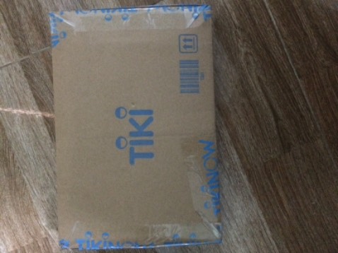 Hàng ship nhanh, không bị df. Không hổ là pháp sư Tiki 😂