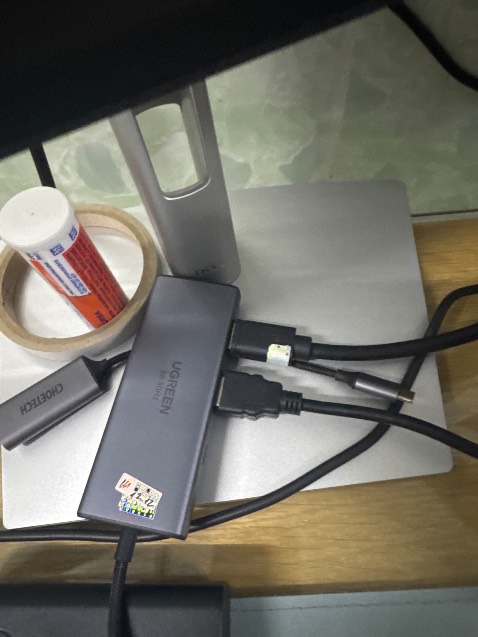 Chất lượng, mới gắn vô máy tính xài thử cho 2 màn hình. Máy ko bị nóng lên chỗ rắc cắm.