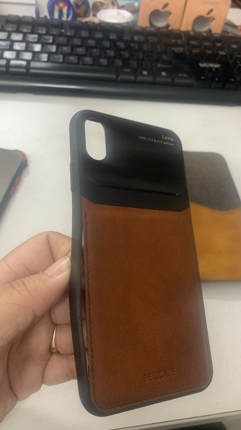 Đã hư hỏng (viền bị nứt sau 1 tháng sử dụng)