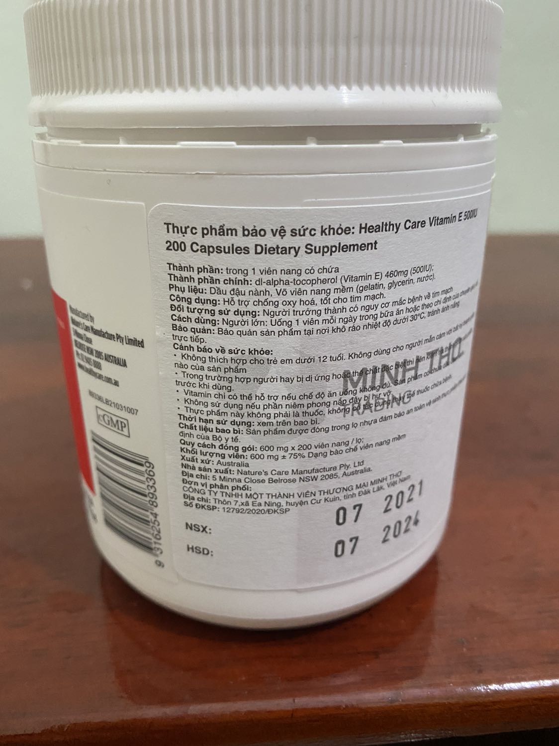 Ngoài ngửi mùi hơi khó chịu ra, thì tất cả đều ổn, viên to, đúng số lượng, mình đã uống 👌🏻