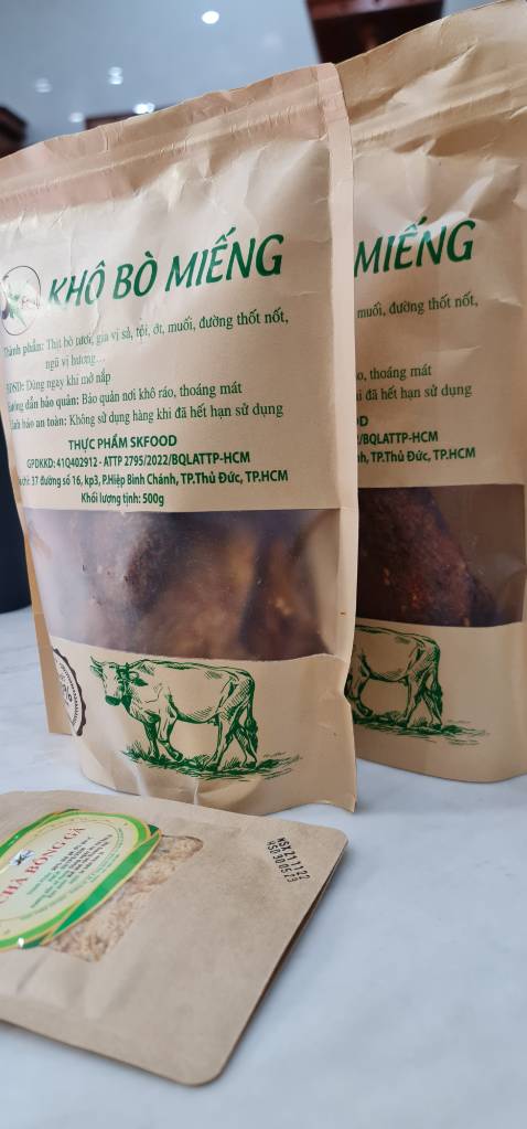 Khô mềm, miếng to ko vụn, ngon nhưng cá nhân mình thấy hơi mặn (có lẽ mình ăn nhạt).