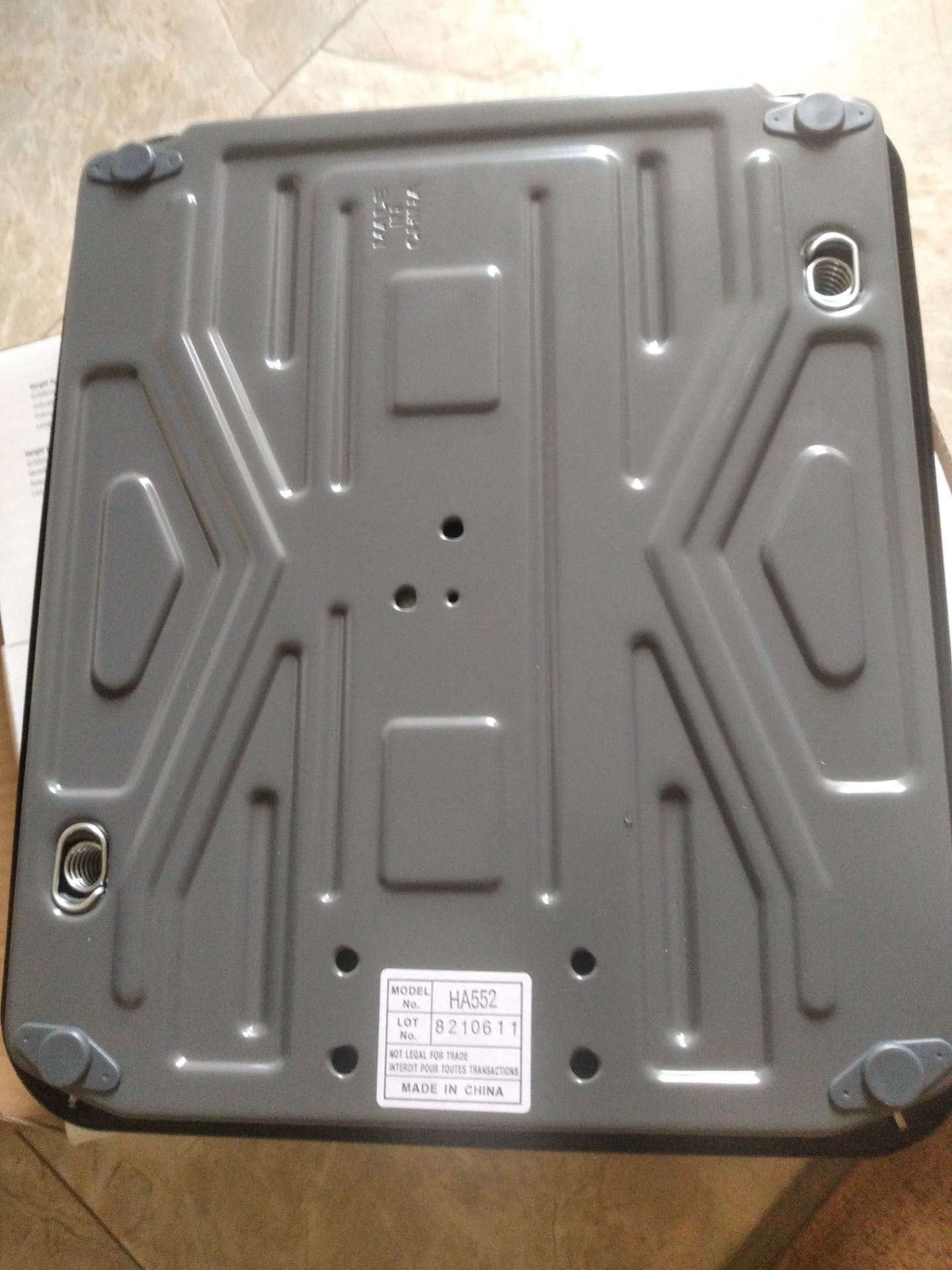 đặt mua thấy phía dưới có tem chữ Japan mà khi nhận ... chán cách ăn treo đầu dê bán thịt ***...