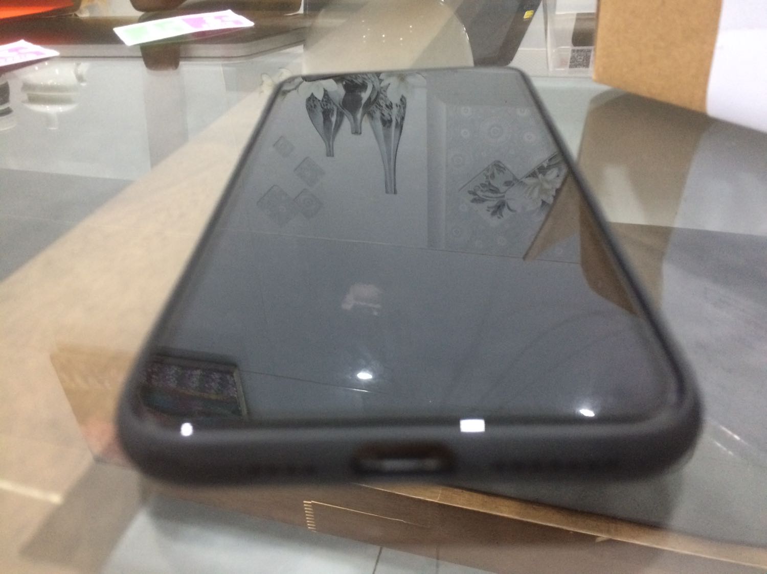 Khớp, dày, giao nhanh.