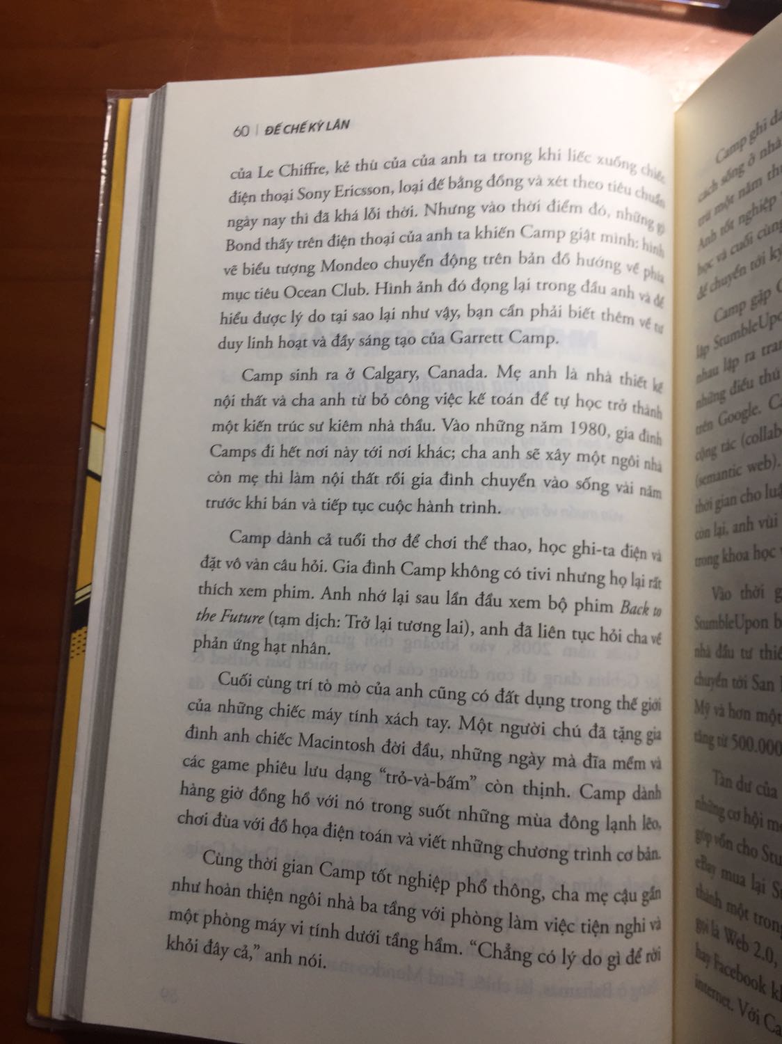 Đây là sách dành cho ai quan tâm đến sự hình thành và phát triển của Uber, Airbnb; cái mở ra kỷ nguyên về dịch vụ dịch chuyển, lưu trú. 
Phần một giới thiệu chung nên khá dễ đọc. Các phần sau khá nhiều thông