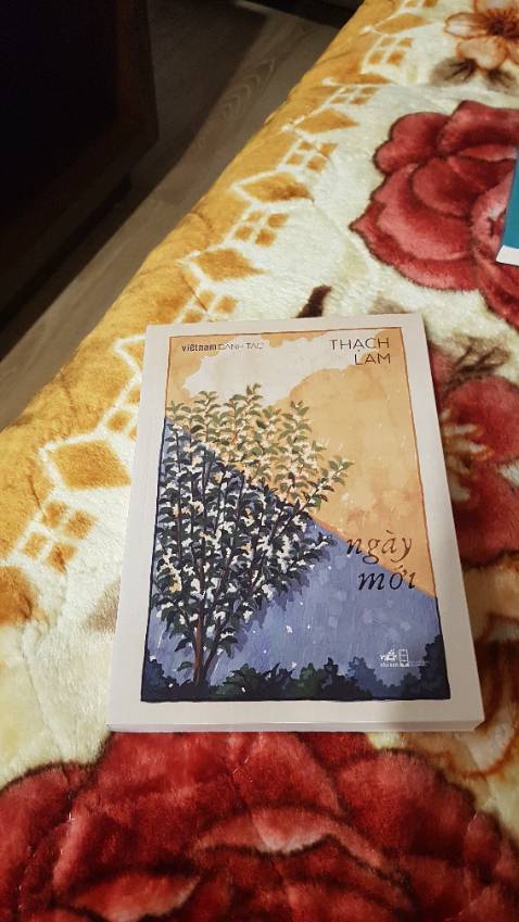 Việt Nam danh tác. Sách bìa thiết kế đẹp,  nội dung tốt. Thanks!