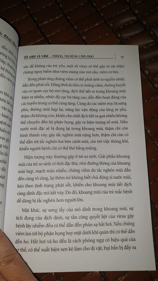 sách hay,bìa cứng,noi dung đơn giản dễ hiểu,giấy in mới.nen mua sách de co nh kien thuc ve sức khỏe