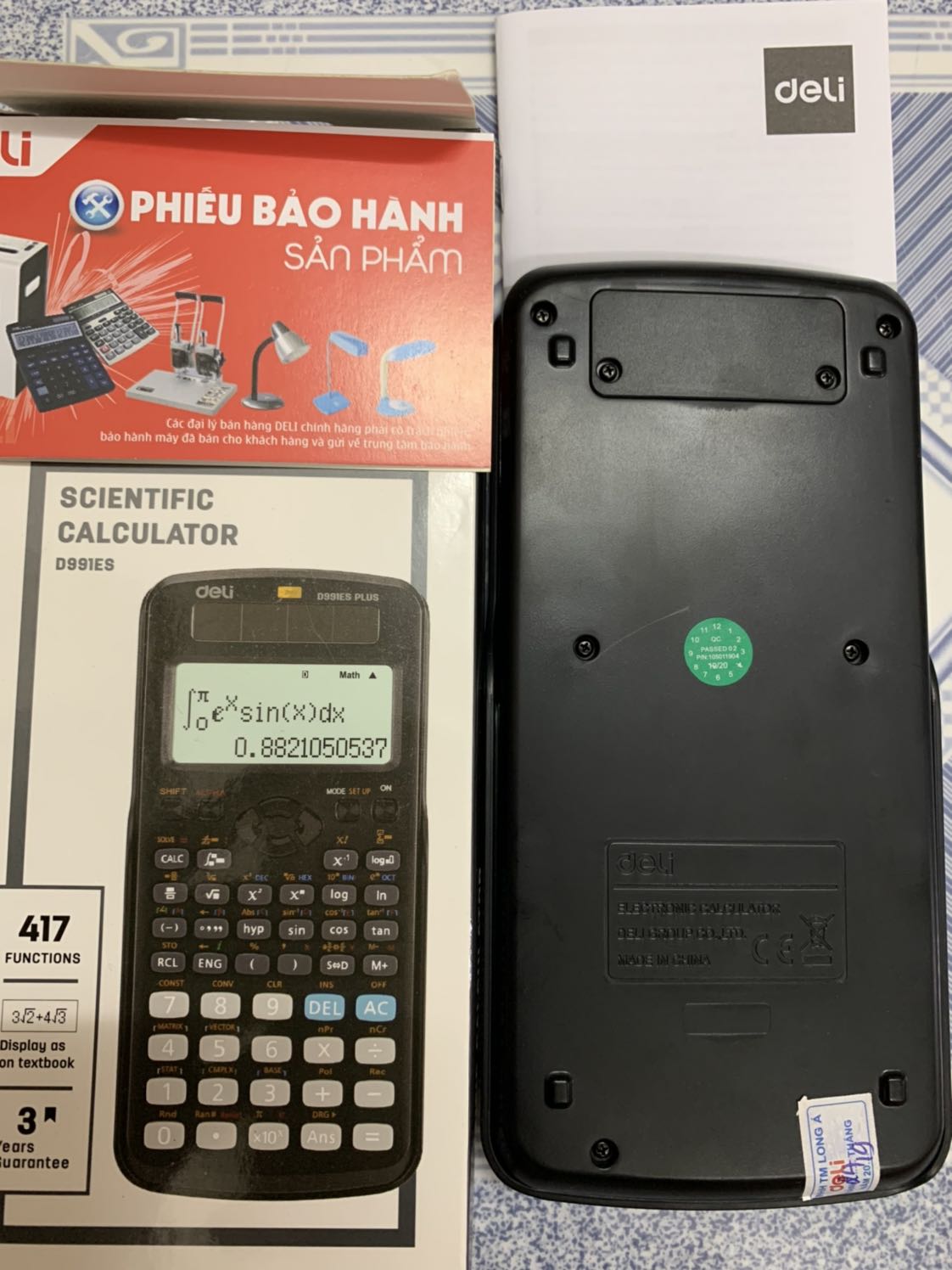 Tôi mới được giao máy tính này sáng nay (07/09/2020), lúc mới giao tôi xem sơ qua mặt trước đúng với model máy thì thấy OK. Đến tối, khi tôi mở máy ra và tìm hiểu cách sử dụng và nhìn kỹ phía sau máy thì thấy như máy cũ đã qua sử dụng ( tôi đã khoanh các chỗ trên hình). Mong Tiki đổi cái mới. Xin cảm ơn