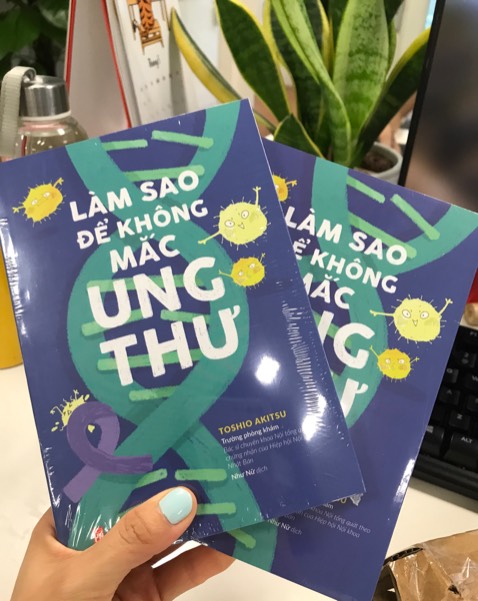 Đã nhận sách, chất lượng hài lòng. Vận chuyển hơi chậm và hẹn sai ngày từ hệ thống nên phải gọi điện hỏi lại Đã nhận sách, chất lượng hài lòng. Vận chuyển hơi chậm và hẹn sai ngày từ hệ thống nên phải gọi điện hỏi lại