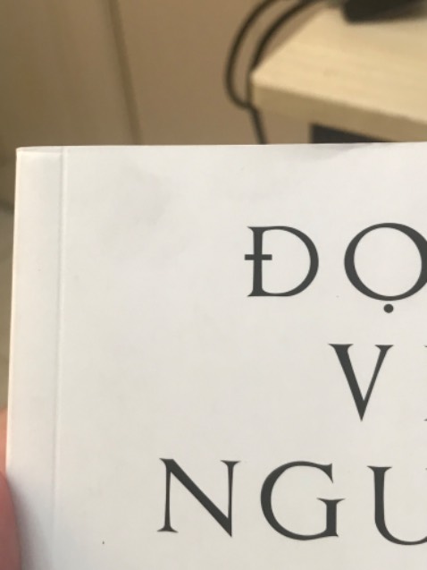 Bán sách cũ, không nên mua. Mua tại vì rẻ, cảm tháy thất vọng (buồn)