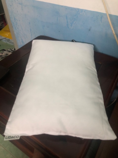 Này là gì đây, đăng hình sản phẩm khác hoàn toàn sản phẩm nhận.
Muốn trả lại hàng lấy lại tiền