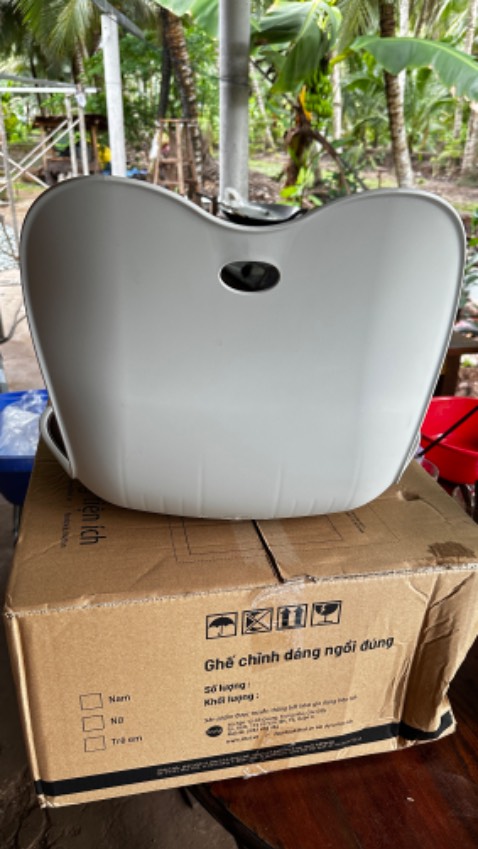 Kiểu dáng thiết kế đẹp, chất lượng tốt, ngồi êm thoải mái😊👍