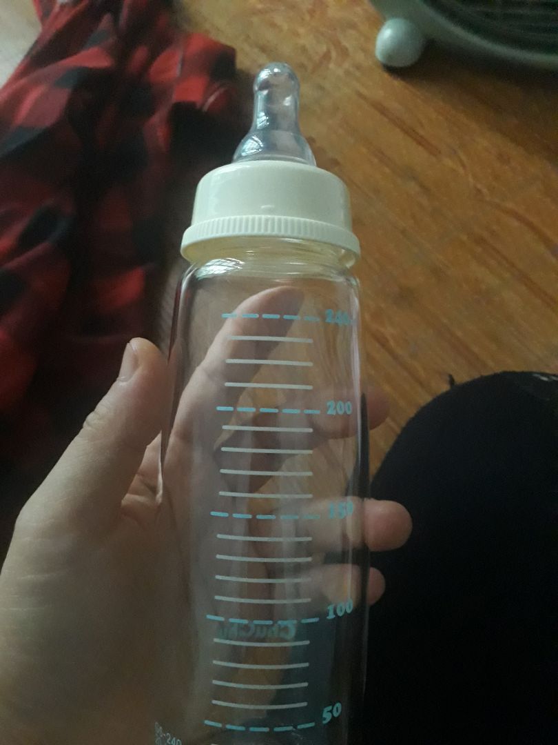 bình sịn sò bé bú không bị trật khớp ngậm