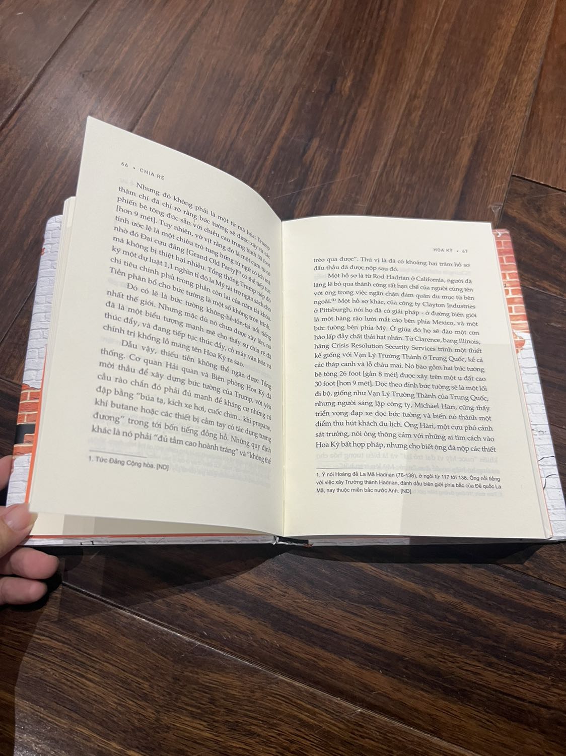 Rất đáng đọc.