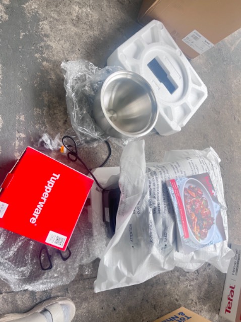 Nồi đẹp. 2 lòng nồi nên tiện. Nấu cơm có xíu cơm cháy dưới đáy nồi.