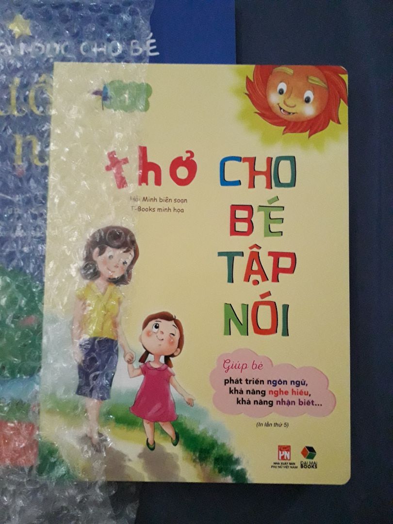 ok. sách dầy dặn và cứng cáp lắm