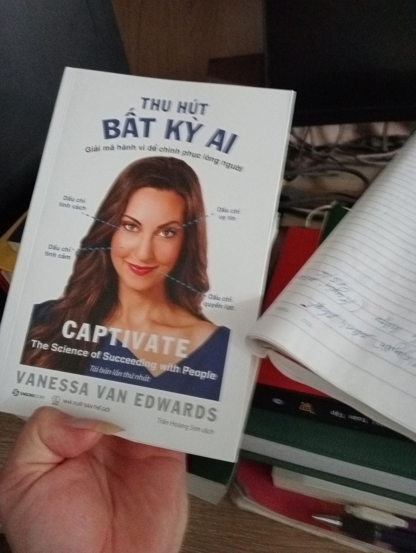 sách Bìa Đẹp Hấp dẫn Nội dung chưa đọc in ấn Giấy đẹp giao nhanh