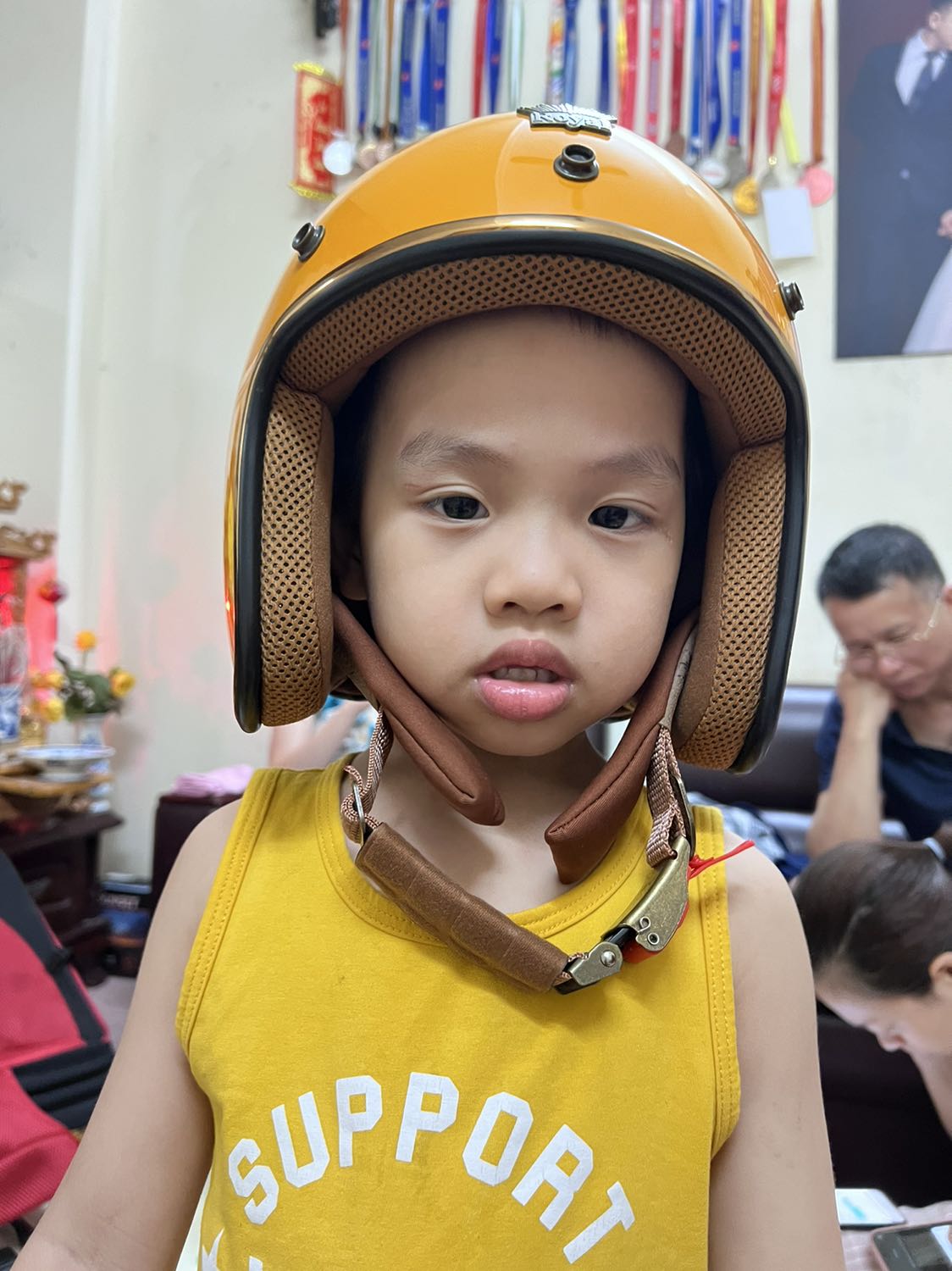 Mũ tốt quá, nhưng ko có cỡ to hơn à bạn??