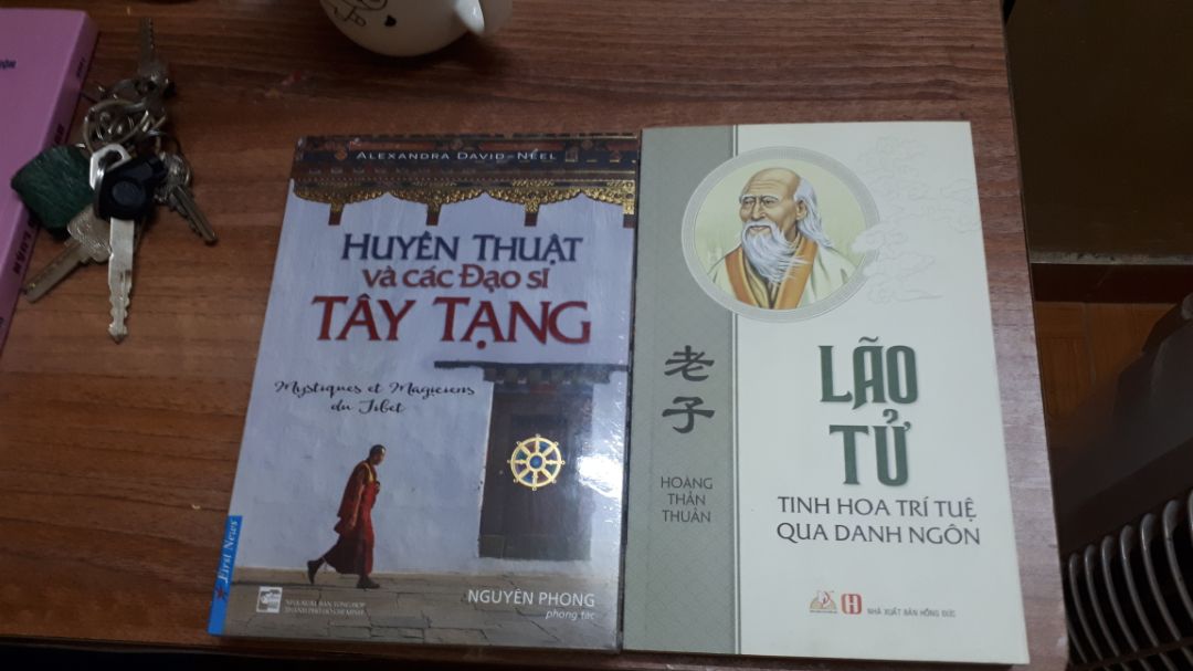 Rất hài lòng ạ
Tiki giao hàng sớm hơn dự kiến, đóng gói cẩn thận, sách mới, bìa đẹp k bị gập gãy hay giống sách đã từng đọc rồi, sách in đẹp, chất lượng giấy ổn, nội dung chưa đọc hết nên chưa nhận xét được.