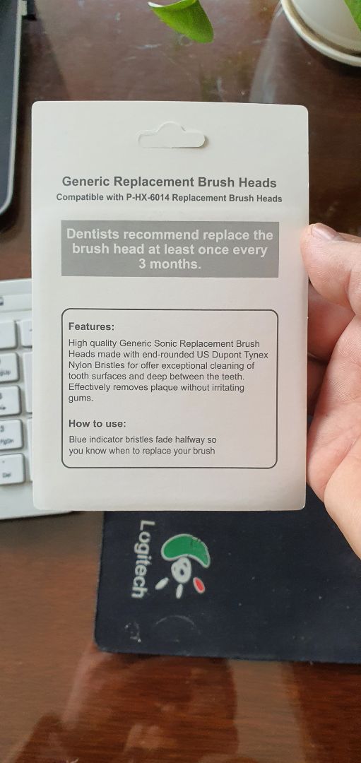 Không ngờ bộ đầu đẹp đến thế. Lắp chuẩn máy đánh răng Philips Sonicare. Rất là ưng luôn, Shop uy tín, giao nhanh đóng gói cẩn thận. Bộ gồm 4 đầu HX-6054A