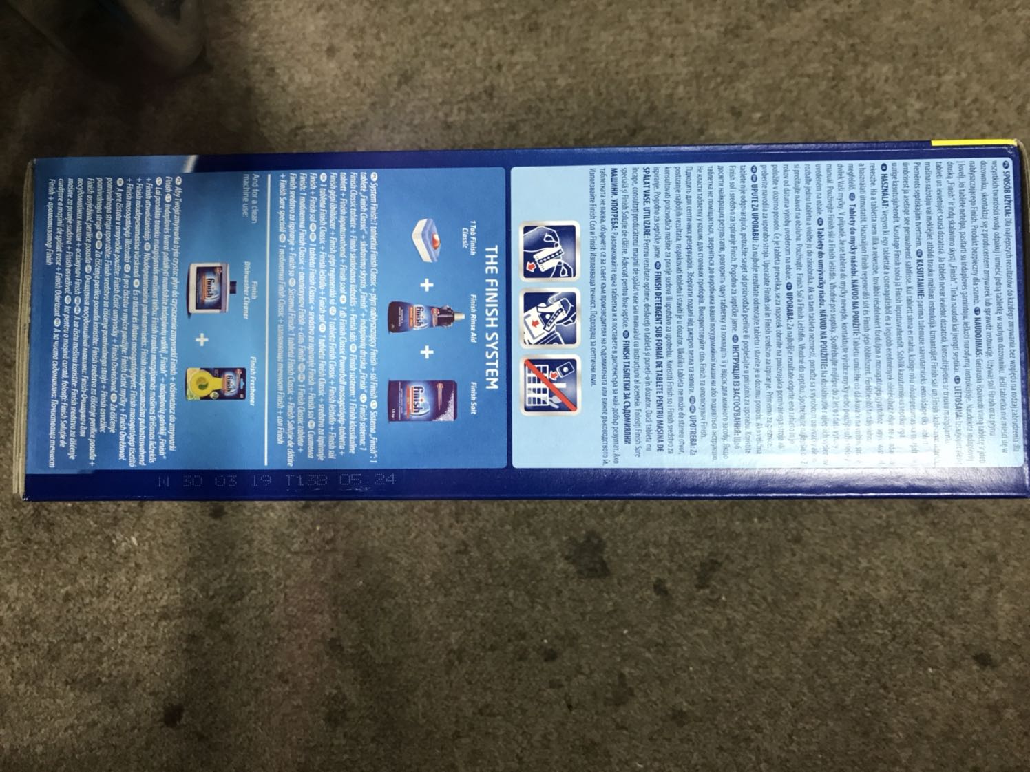 Hàng được đóng gói cẩn thận, chắc chắn. Sản phẩm có mẫu mã đẹp, ngày sản xuất mới. Giống sản phẩm tôi mua xách tay tại Đức nhưng giá thành hợp lý hơn nhiều. Sẽ tiếp tục mua thêm nữa.