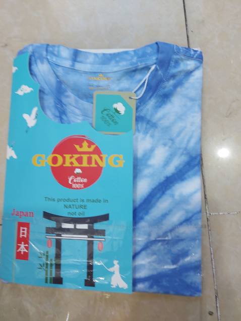 Màu sắc đẹp, bắt mắt, vải mịn, mát.