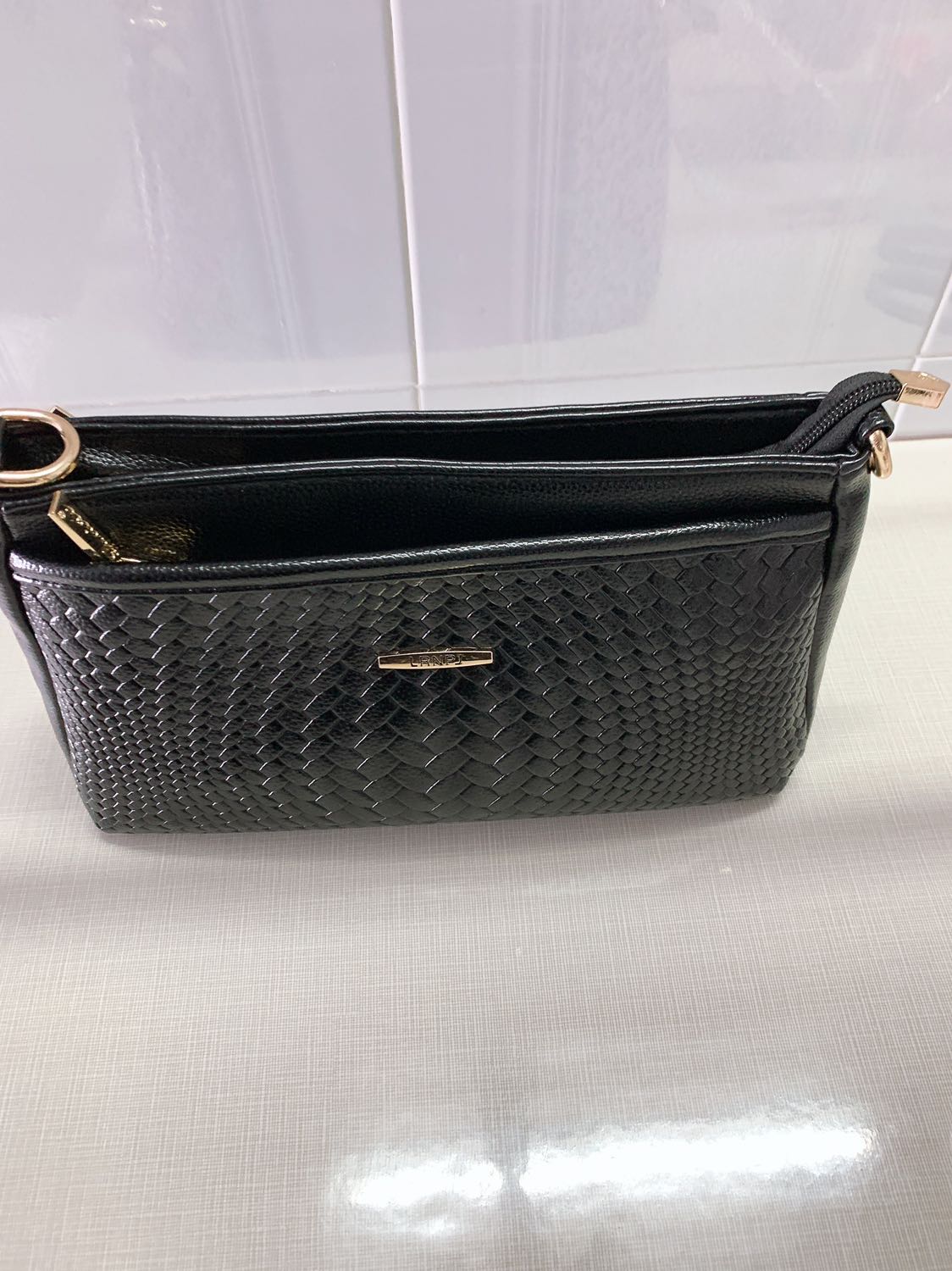 Túi đẹp lắm Shop. Cho 5 sao luôn nè