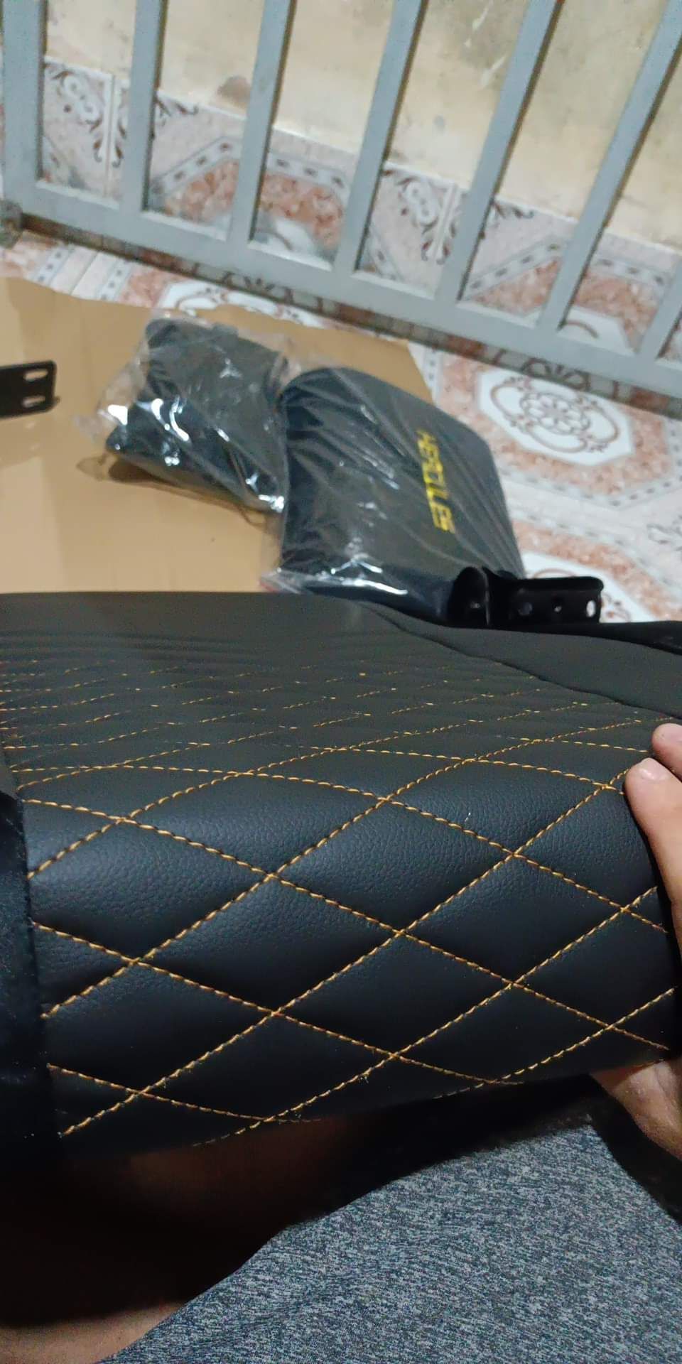 Giao hàng khá nhanh, ghế chất lượng tốt nhé, dùng mấy tháng rồi giờ mới đánh giá nè Giao hàng khá nhanh, ghế chất lượng tốt nhé, dùng mấy tháng rồi giờ mới đánh giá nè