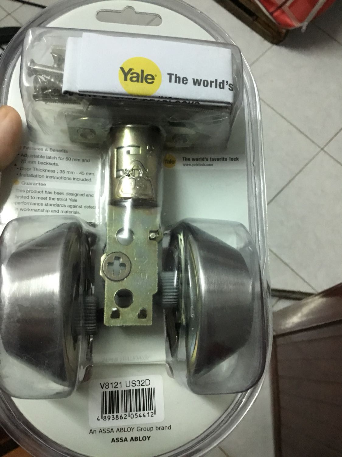 Đặt khoá yale v81111 us32d mà lại giao khoá yale v8121. Đặt khoá yale v81111 us32d mà lại giao khoá yale v8121.