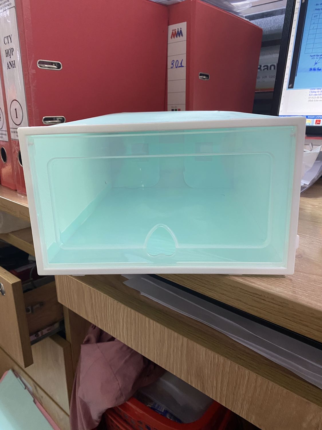 sản phẩm tôi nhận được không giống như thông tin mô tả sản phẩm của nhà cung cấp.