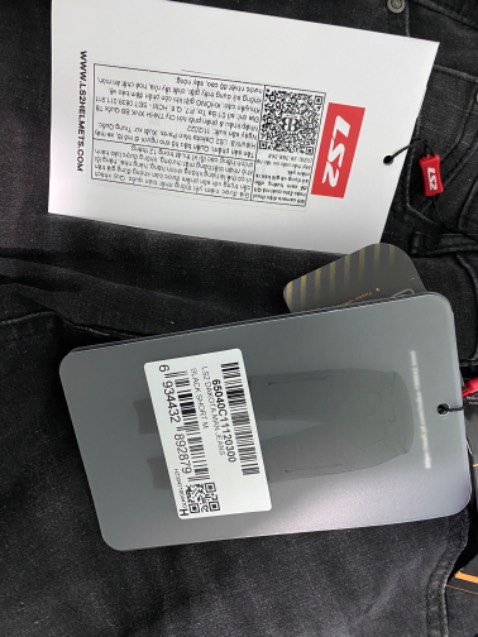 Shop đóng gói hàng rất kỹ, được shop tư vấn size mặc thoải mái.