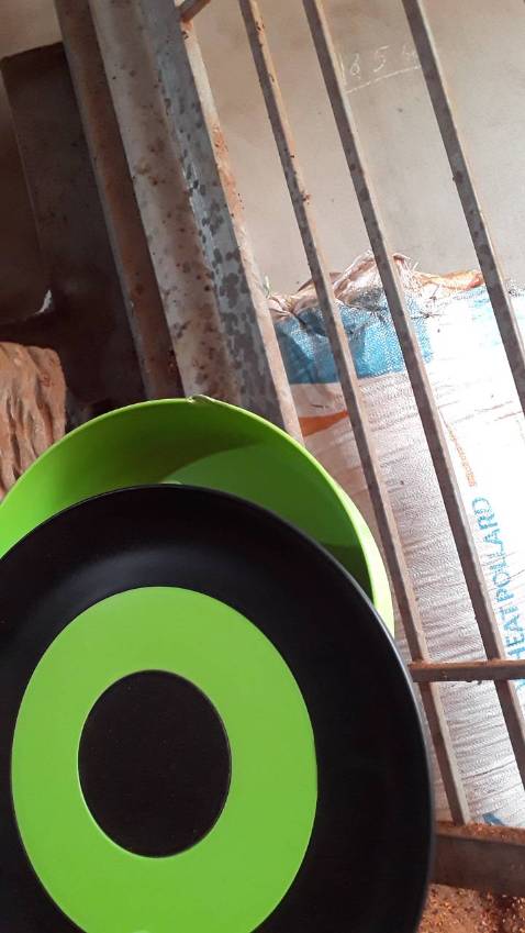 Mới bóc xong, hàng đẹp, quá rẻ, còn chất lượng, lần sau sẽ quay lại ủng hộ shop