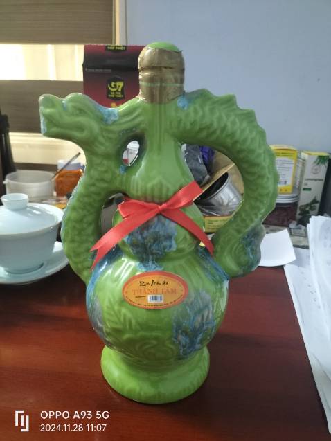 Thấy tàm tạm, chưa thử rượu có ngon không