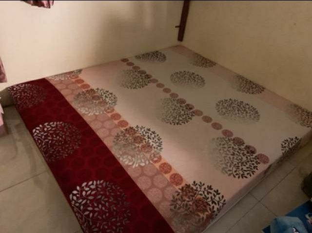 đẹp , cố định nệm và vỏ bọc k bị bung ra. sản phẩm rất tiện lơi và hay.