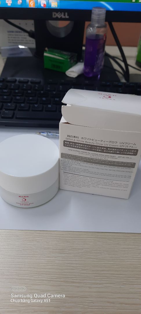 shop gioa kem cũ,kem bẩn,  hộp kem ko dán tem mác, dưới hộp in Exp 24 ***,
mua 185k 1 hộp kem hết hsd này về vứt, làm ăn mẩt đức