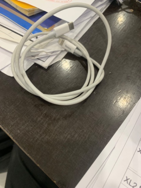 Mới sài hơn 2 tháng là dây hết sạc được. Quá thất vọng.