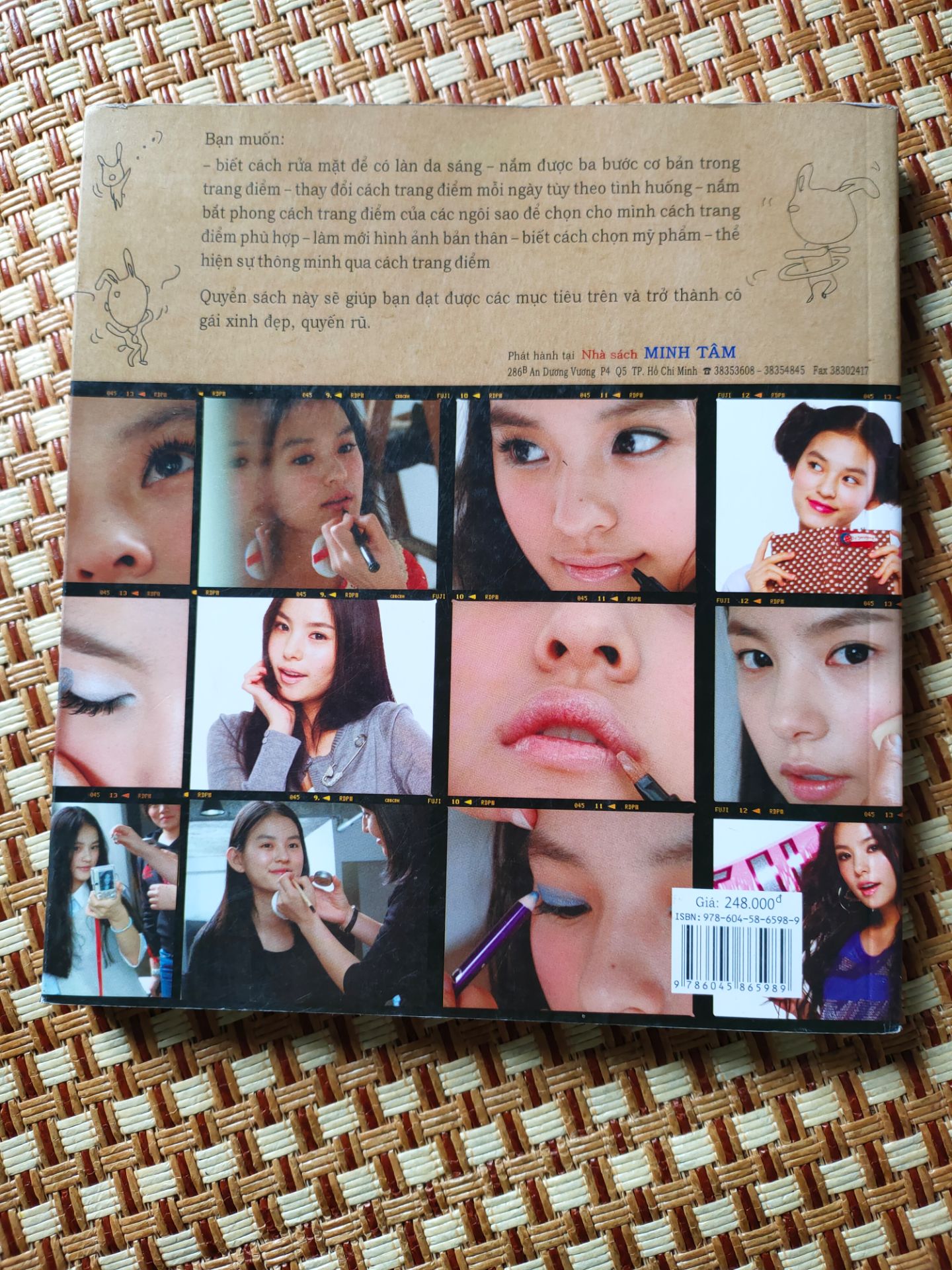 sách mới, nhiều thông tin hữu ích nếu không đọc thì cũng khó biết được nhưng bên cạnh đó vẫn thiếu một chút