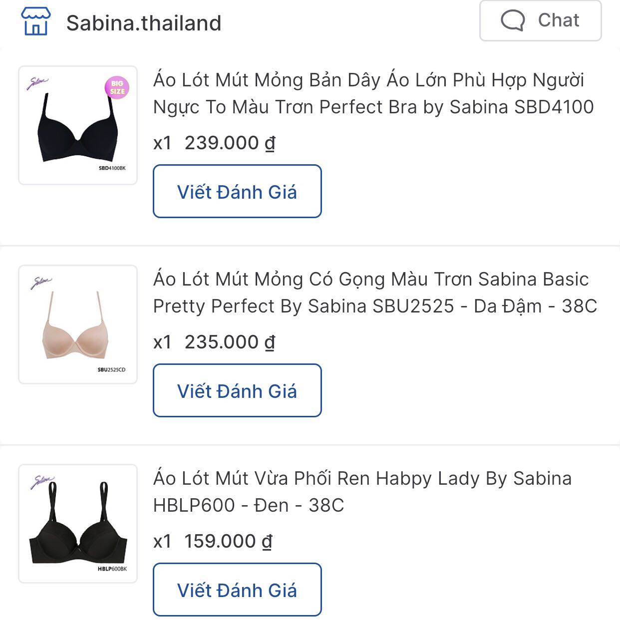 Áo dưới cùng là của mẫu này, bản nhỏ và không ôm lắm. Mặc vẫn khá gọn. Giá khi mua khuyến mãi là 159k.